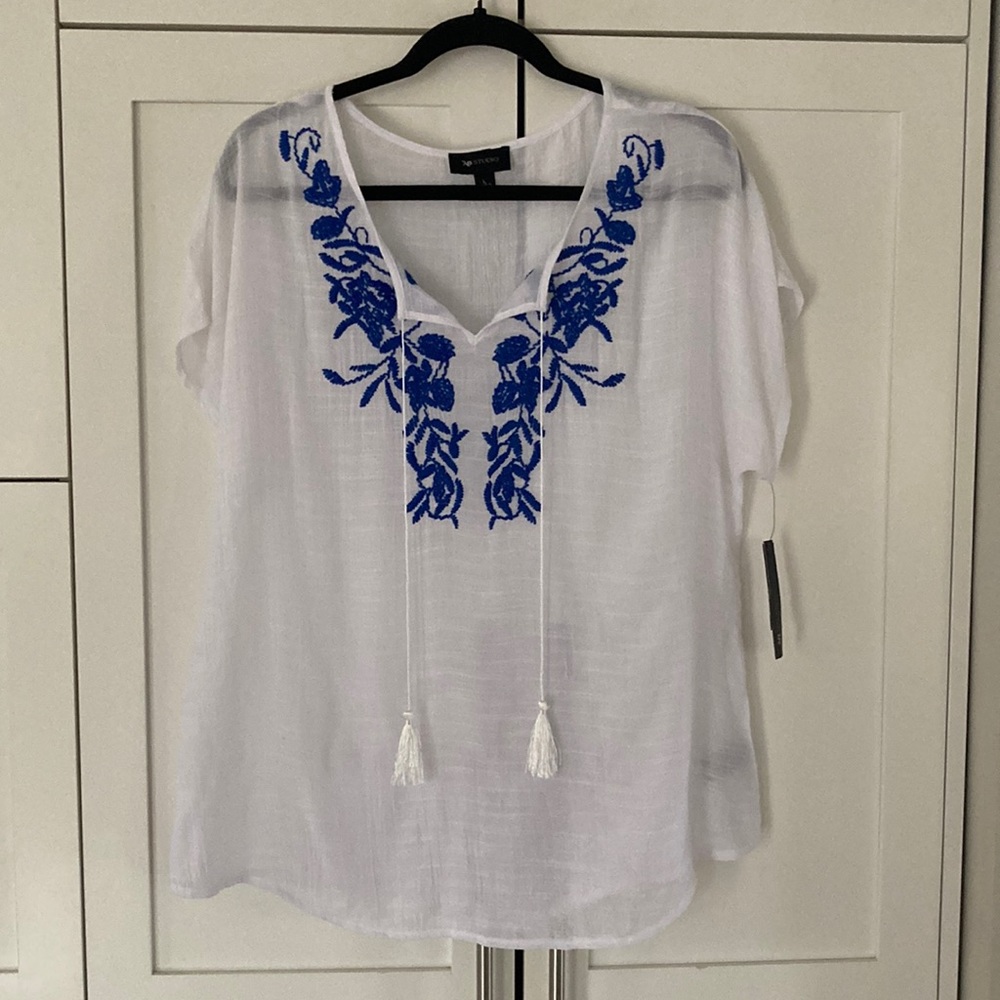 NWT AB Studio Sheer White Embroidered Short Sleeve Blouse with Tassel Ties L